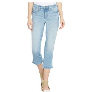 NyDJ Chloe Capri split Jean NWT